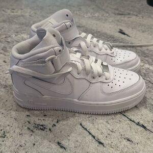 Nike Air Force 1 Size 4Y